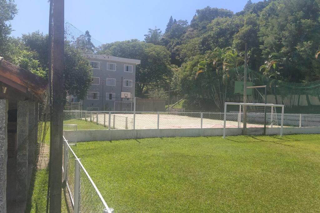 Lindo Flat em Águas de Lindoia Águas de Lindóia Exterior foto